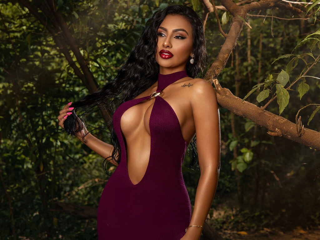 AlessiaMathews